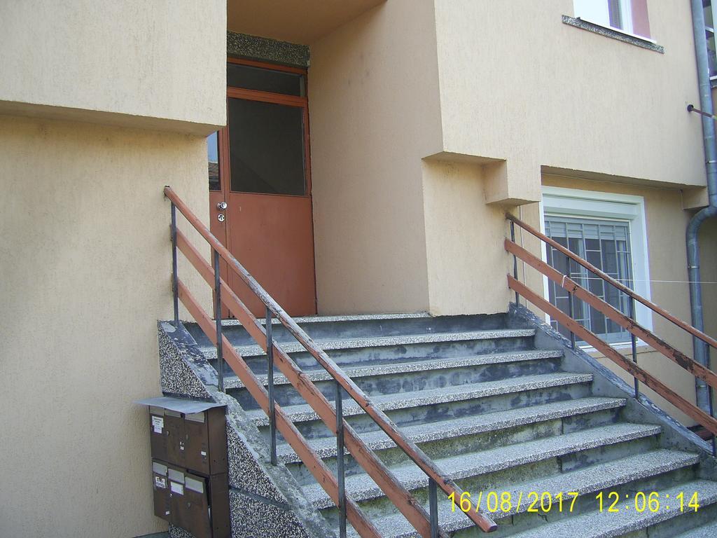 Studio Pleven Center Apartamento Quarto foto
